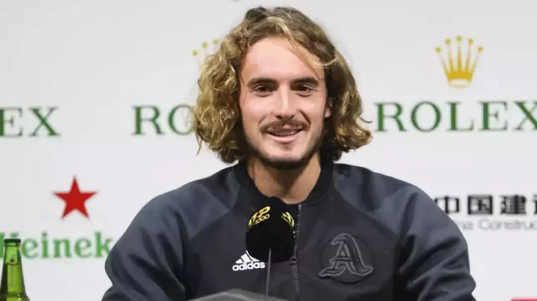 青岛男篮的 青岛男篮的