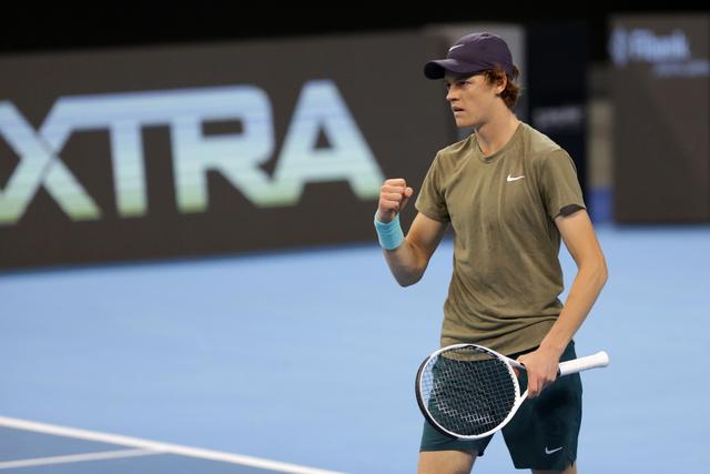 据传他特意 据传他特意